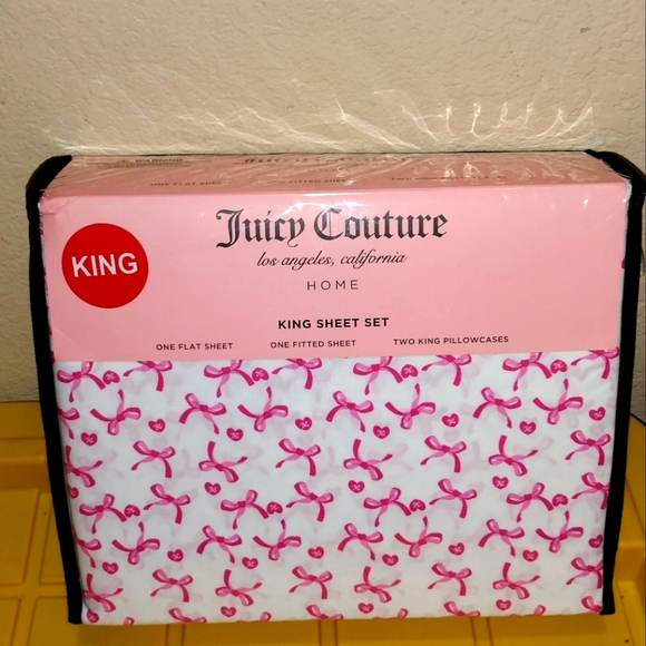 JUICY COUTURE KING SHEET SET BOWSJUICY COUTURE SHEET SET KING SIZE NEW